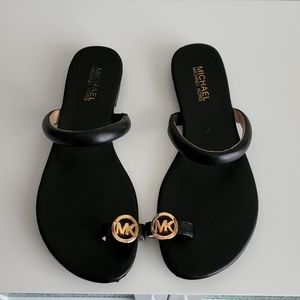 Black Michael kors toe sandal